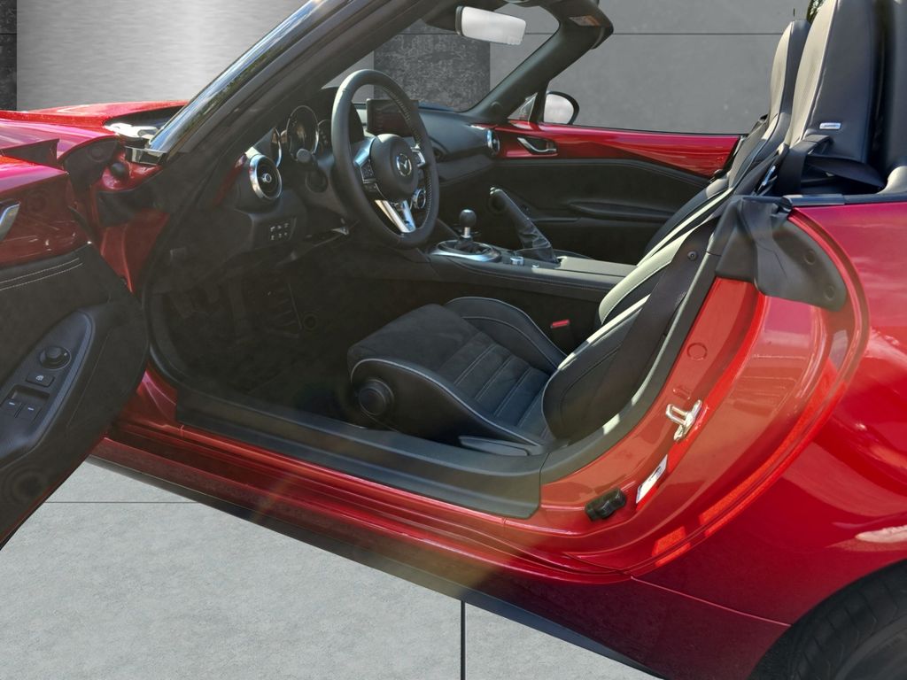 Mazda MX-5 2025