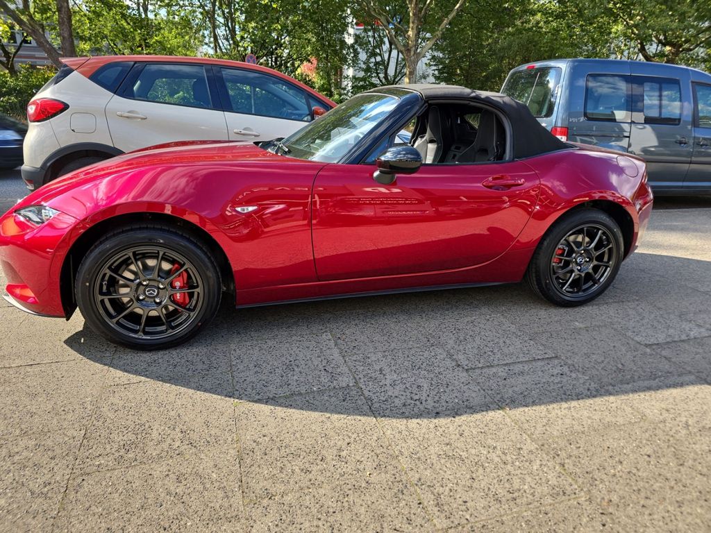 Mazda MX-5 2025