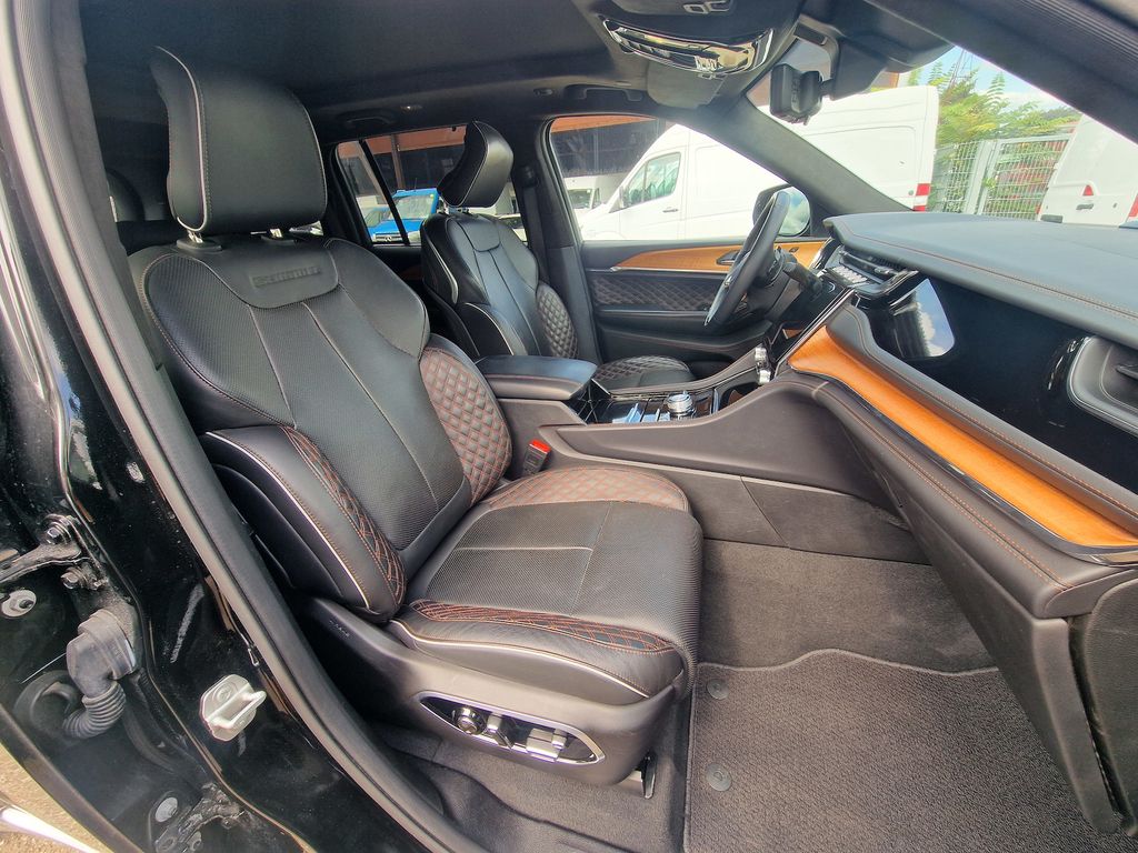 Jeep Grand Cherokee 2024