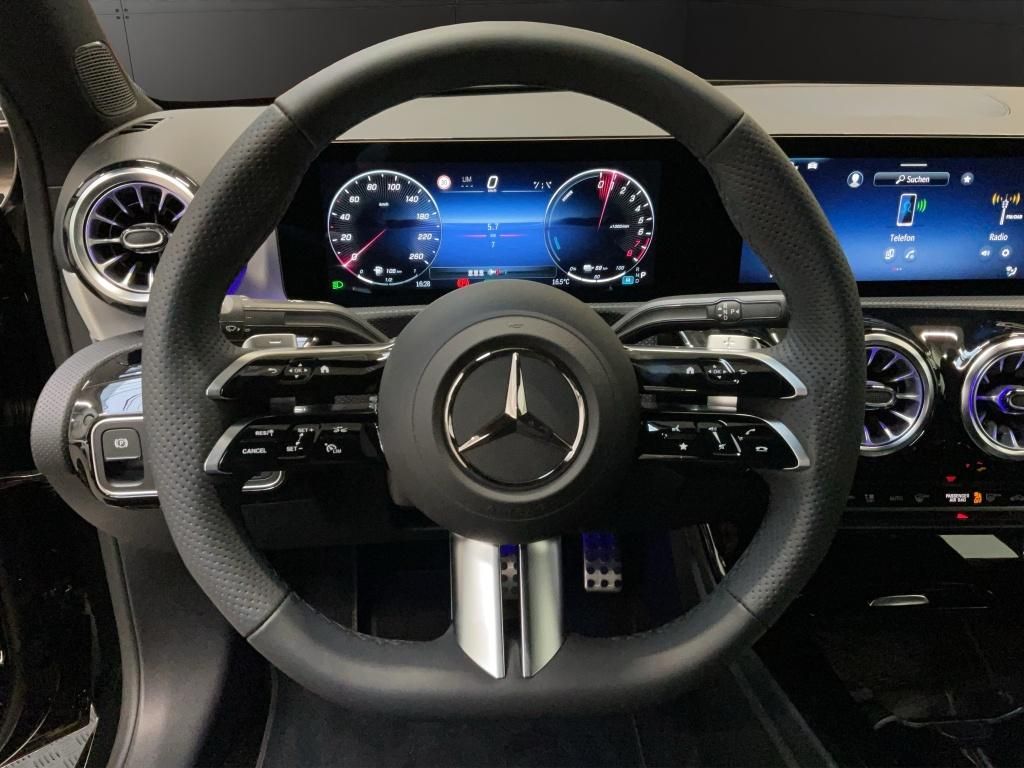 Mercedes-Benz A 250 2025