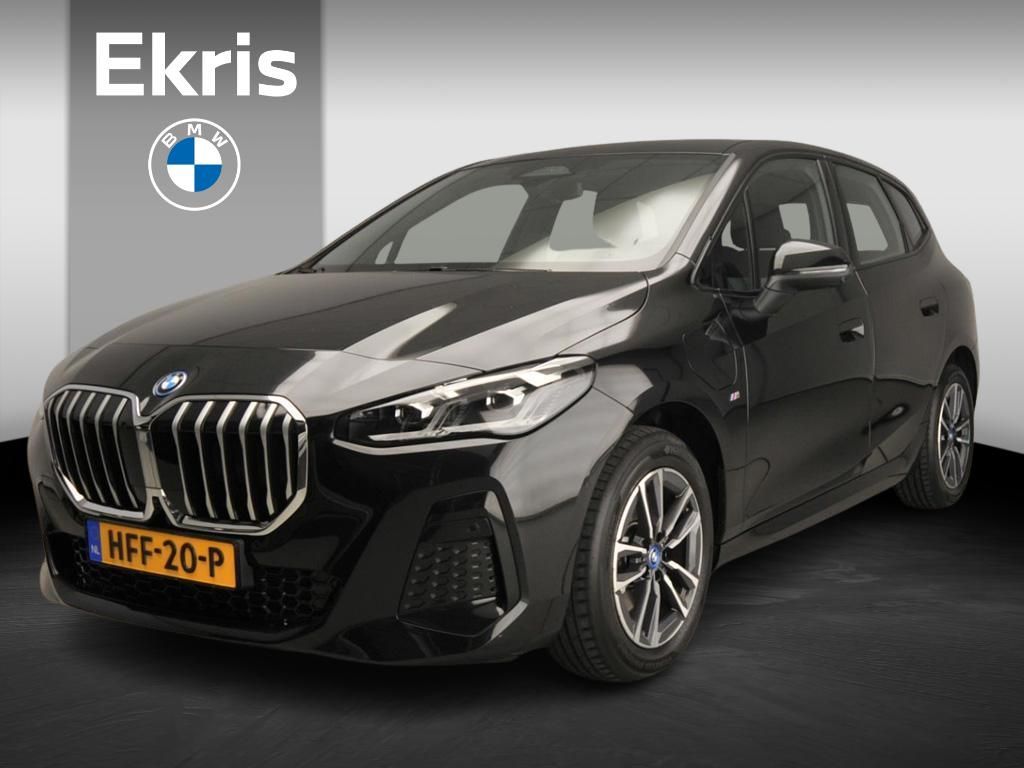 BMW 230 2025