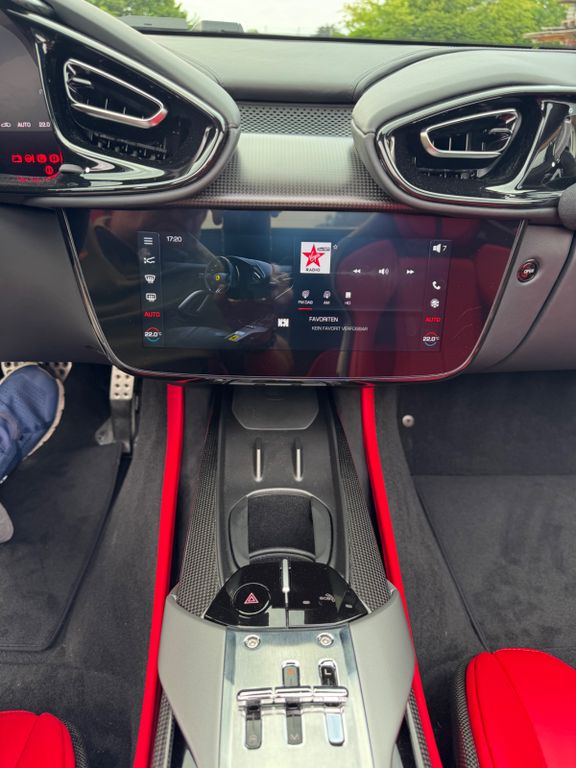 Ferrari 12Cilindri 2025