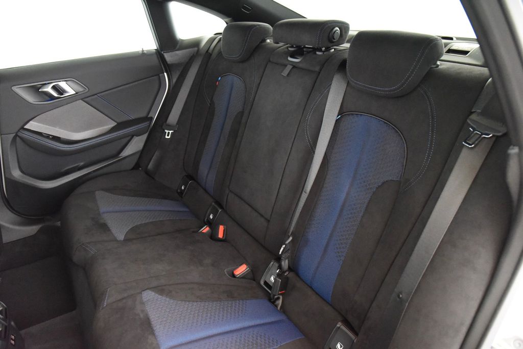 BMW 218 Gran Coupé 2024
