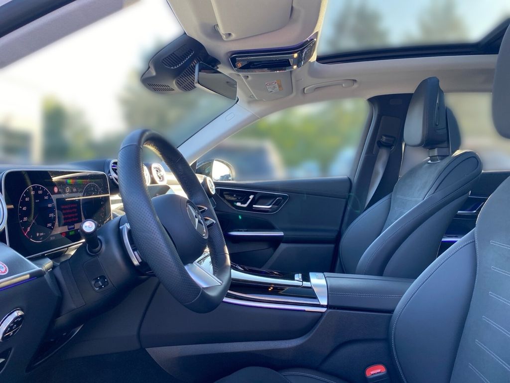 Mercedes-Benz GLC 300 2025