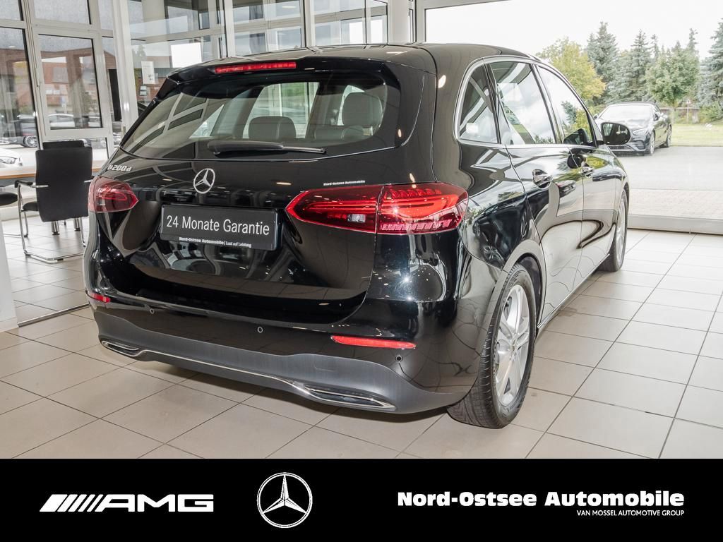 Mercedes-Benz B 200 2024
