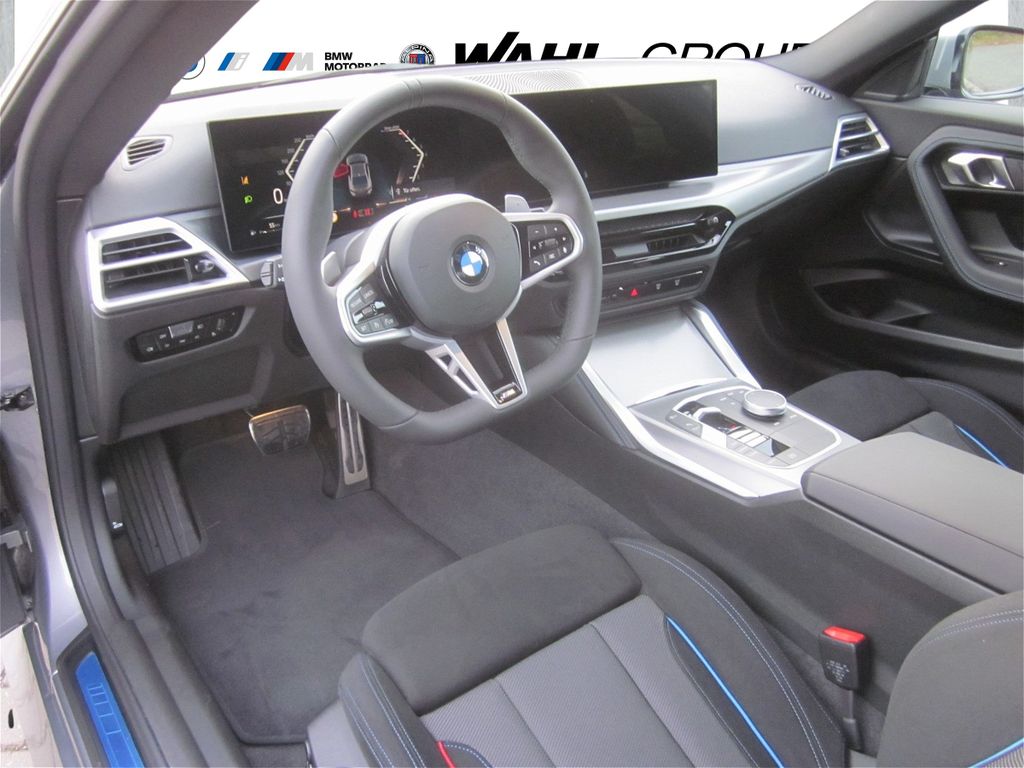 BMW 220