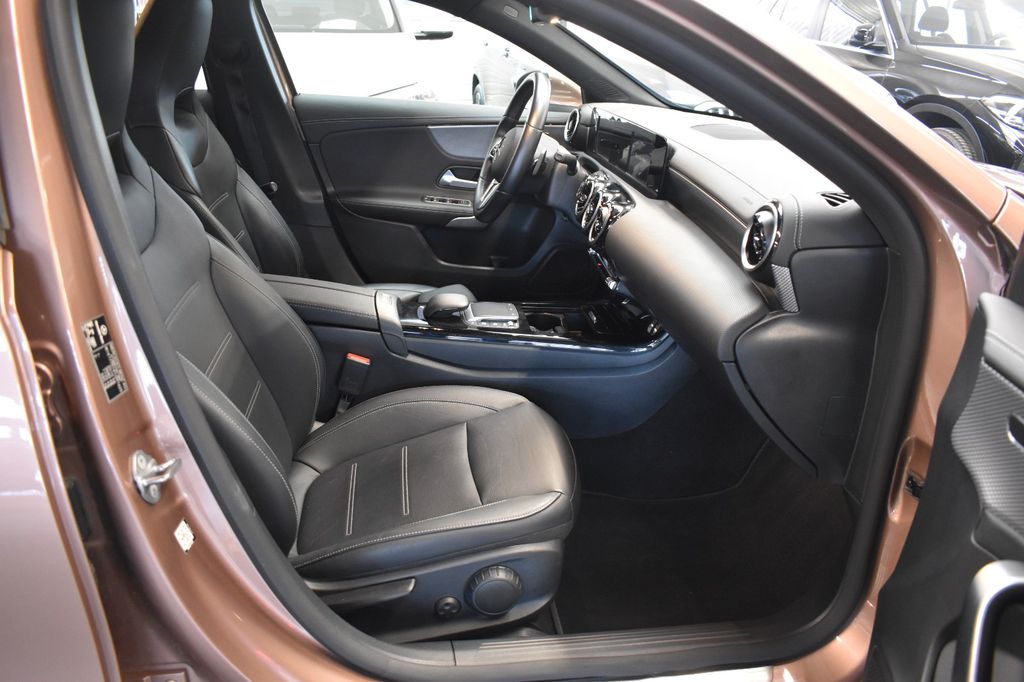 Mercedes-Benz A 220 2022