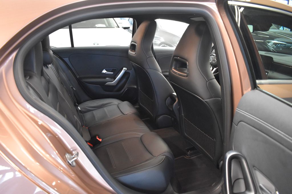 Mercedes-Benz A 220 2022