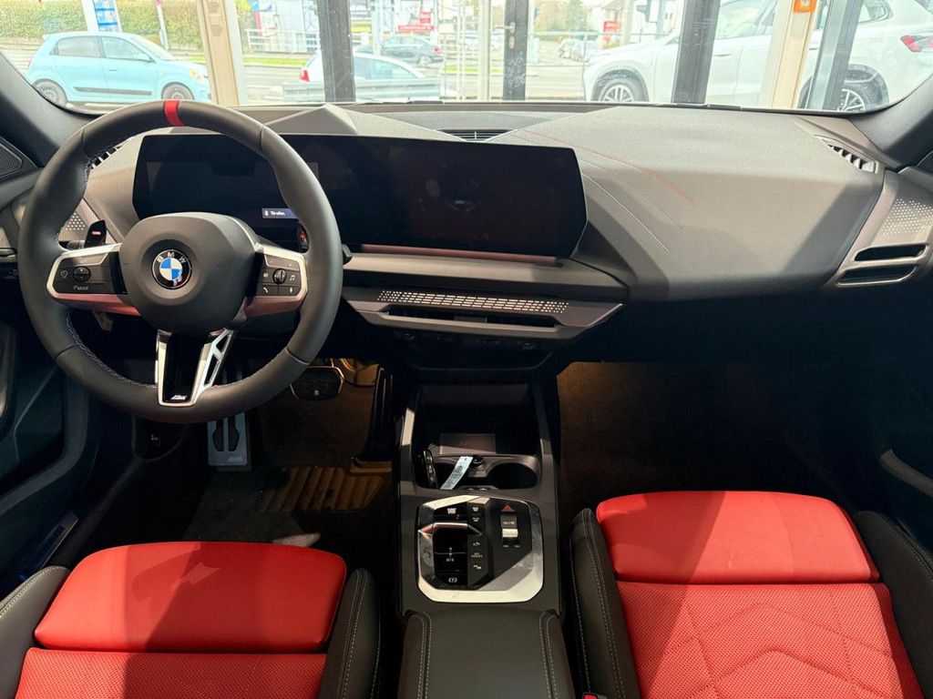 BMW M235 2025