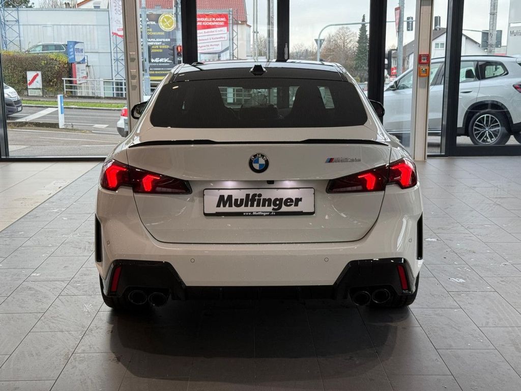 BMW M235 2025