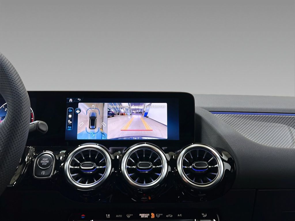 Mercedes-Benz GLA 200 2025