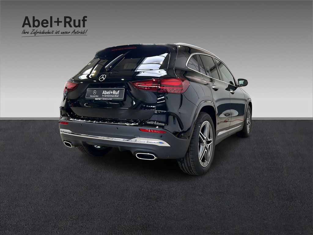 Mercedes-Benz GLA 200 2025