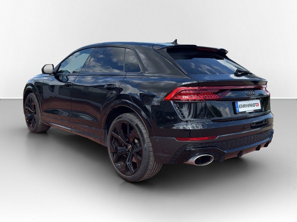 Audi RSQ8 2023