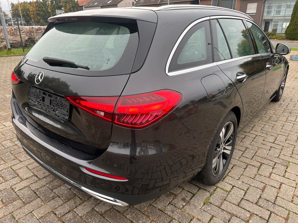 Mercedes-Benz C 300 2022