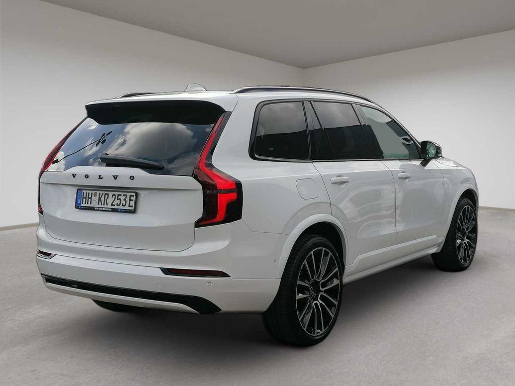 Volvo XC90 2025