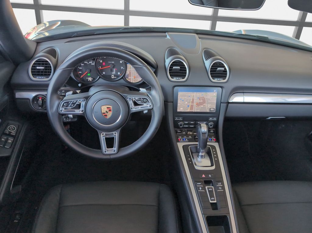 Porsche Boxster 2024