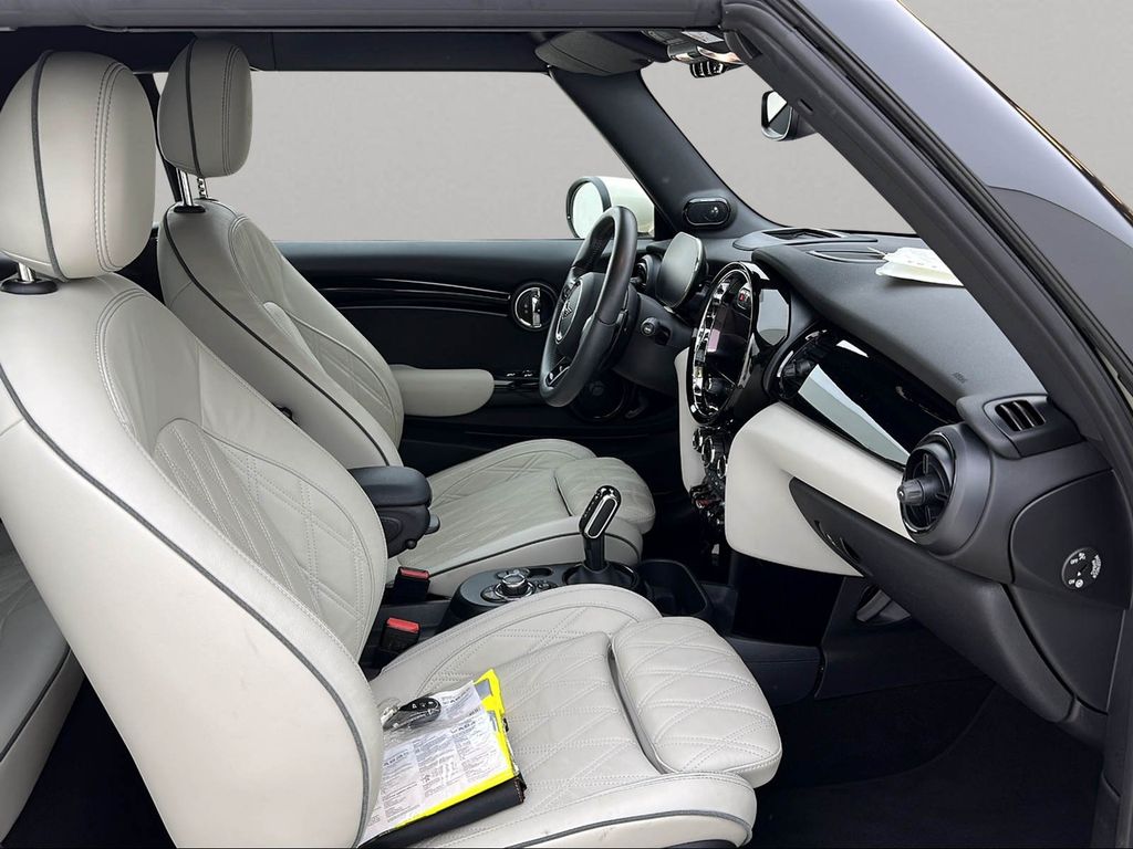 MINI Cooper S Cabrio 2022