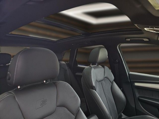 Audi SQ5 2022