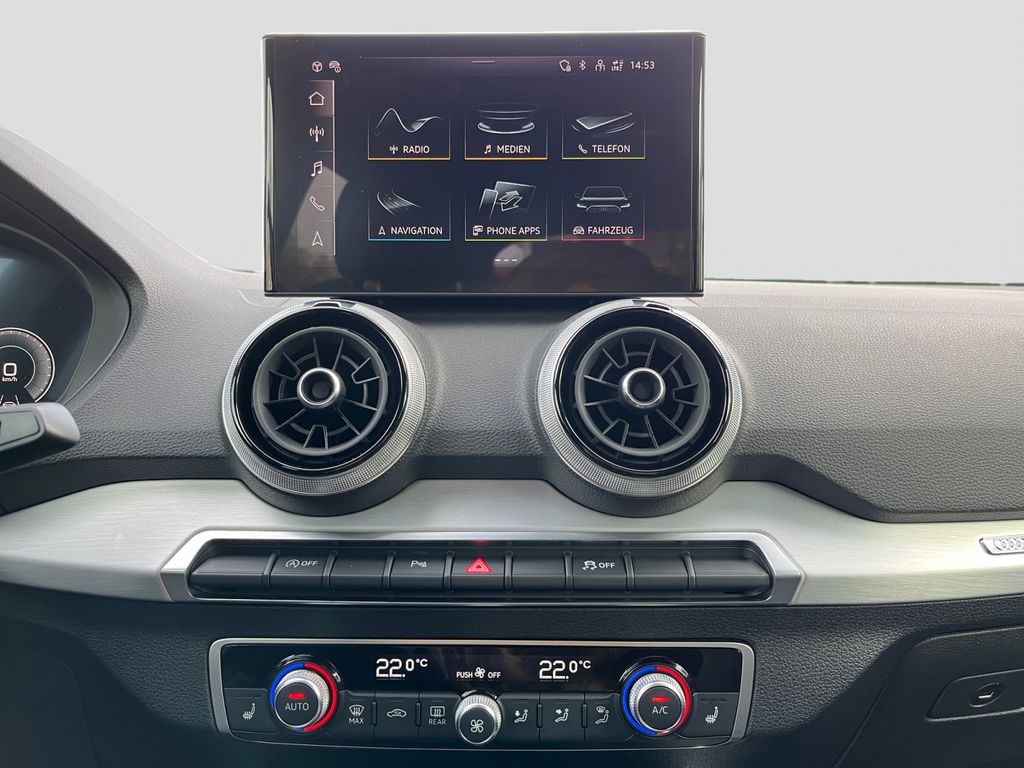 Audi Q2 2024