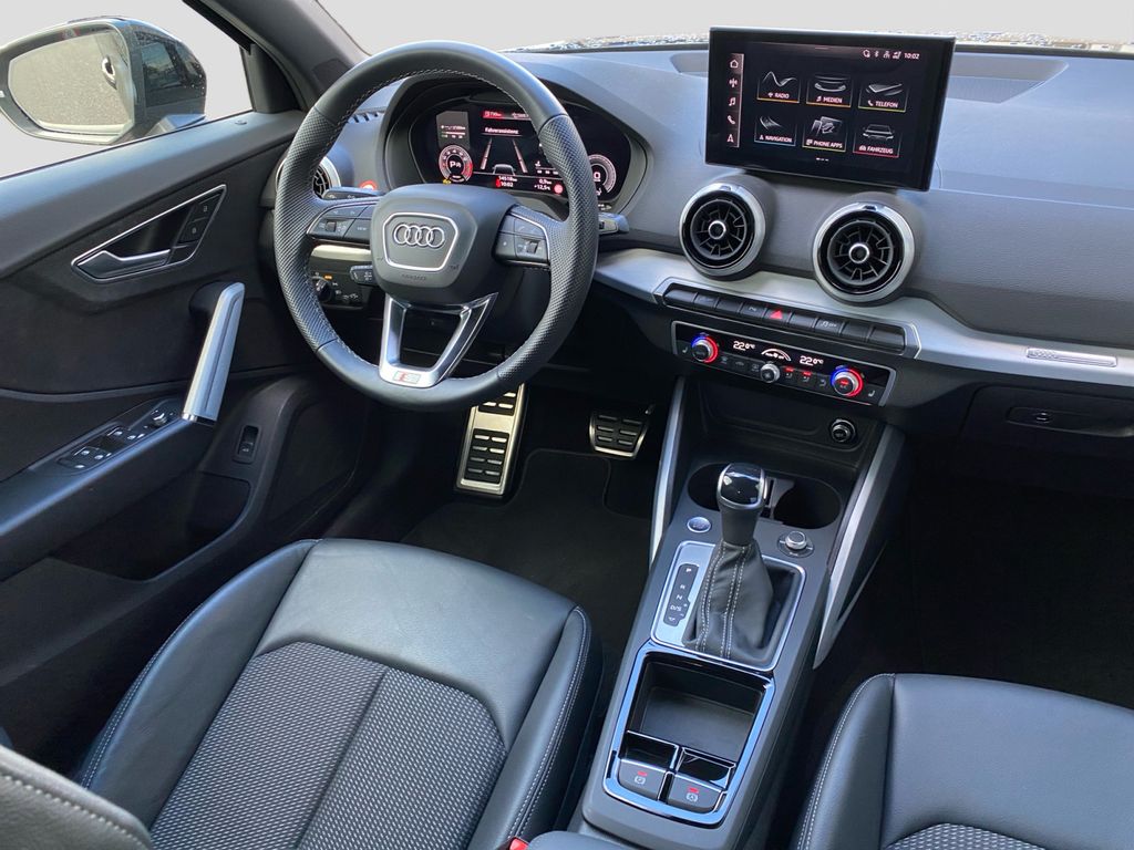 Audi Q2 2024