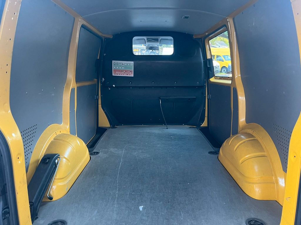 Volkswagen T5 Transporter 2011