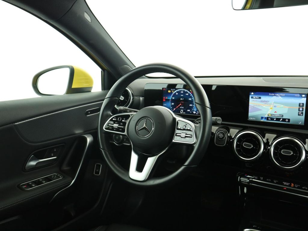 Mercedes-Benz A 250 2021