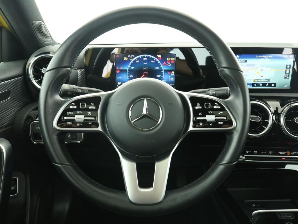 Mercedes-Benz A 250 2021