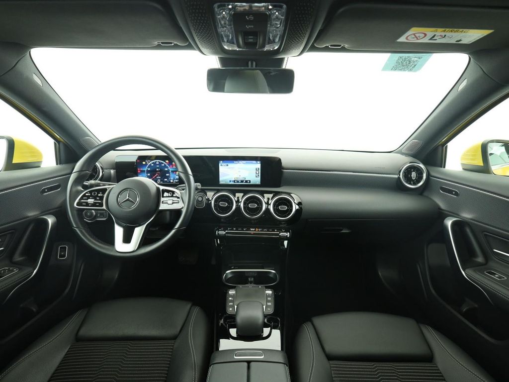 Mercedes-Benz A 250 2021
