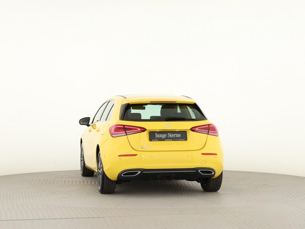 Mercedes-Benz A 250 2021