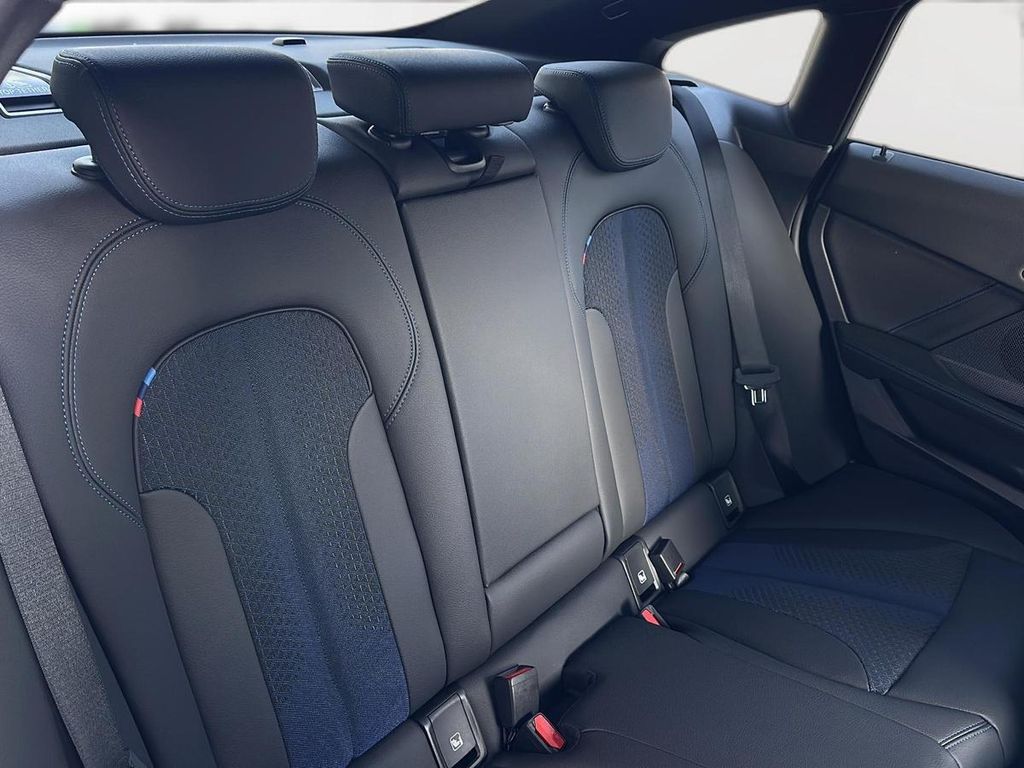 BMW 218 Gran Coupé 2025