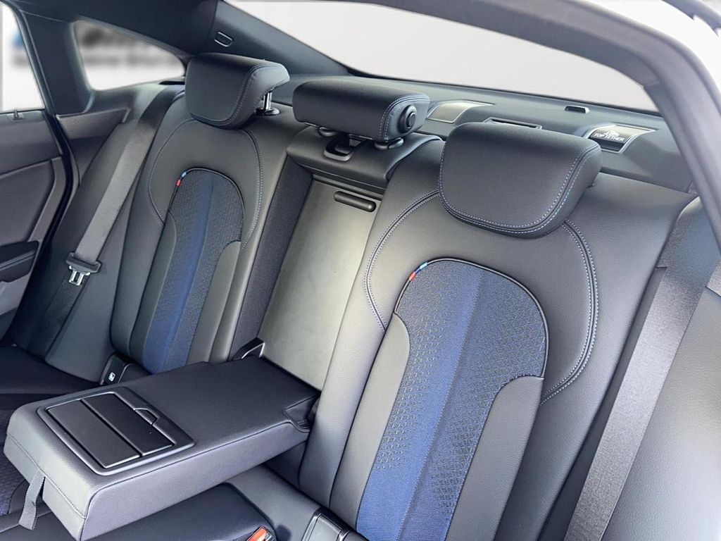 BMW 218 Gran Coupé 2025