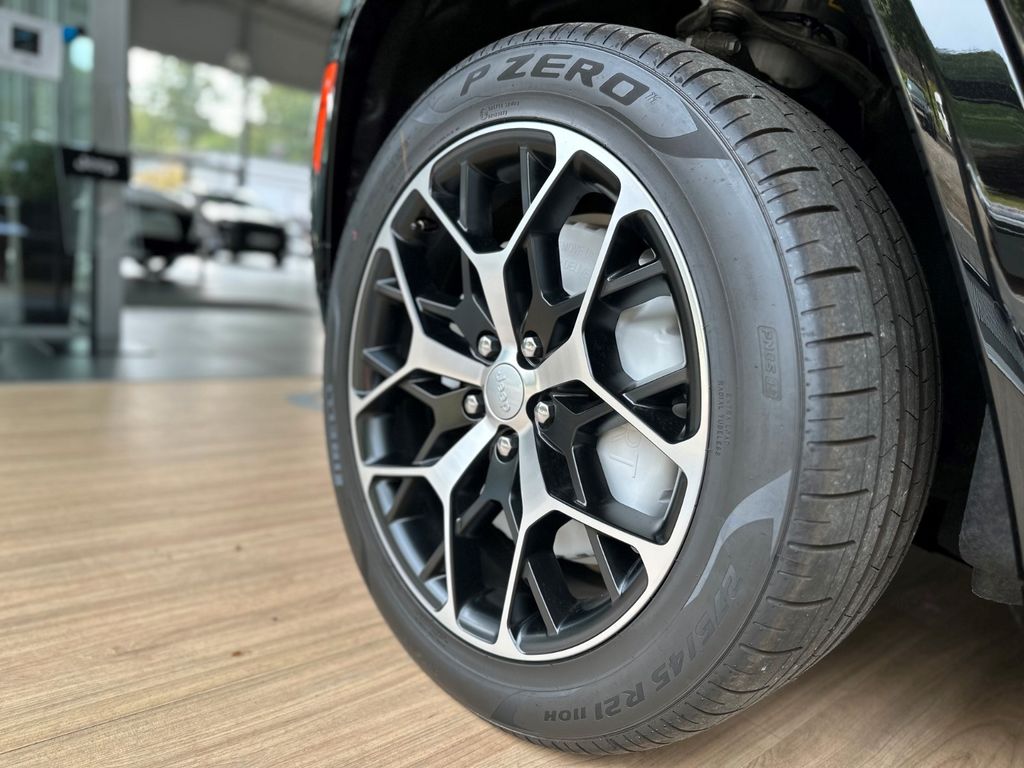 Jeep Grand Cherokee 2024