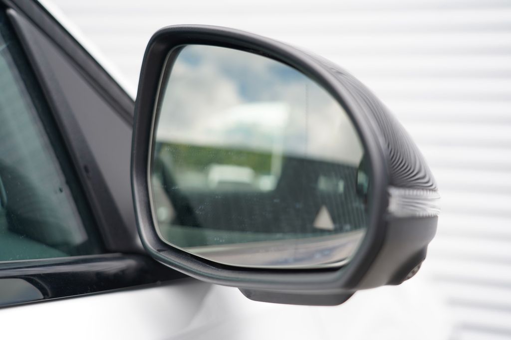 Mercedes-Benz C 300 2024