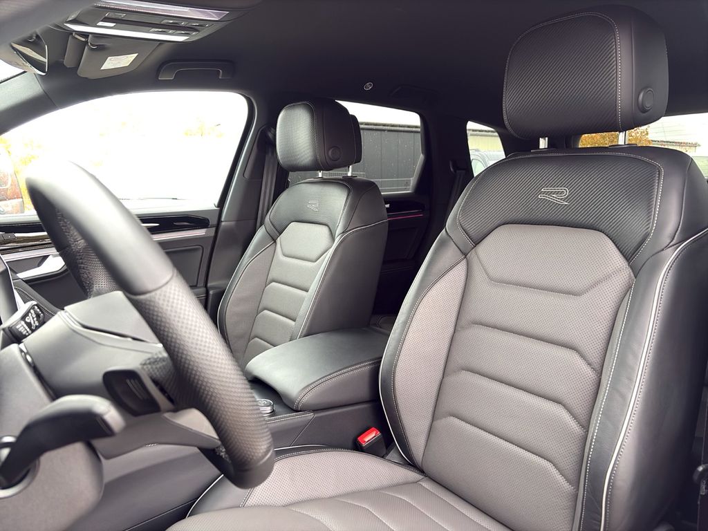 Volkswagen Touareg 2024