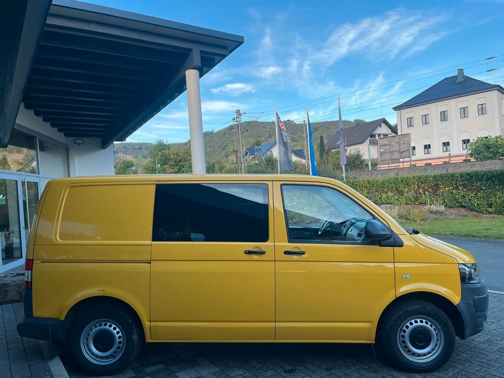 Volkswagen T5 Transporter 2011