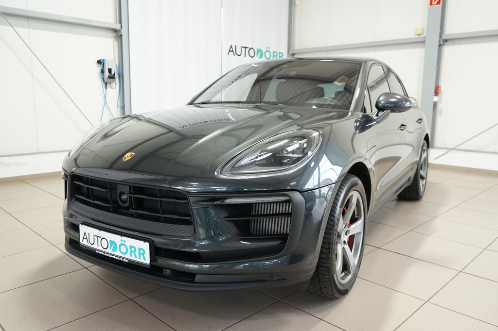 Porsche Macan 2022