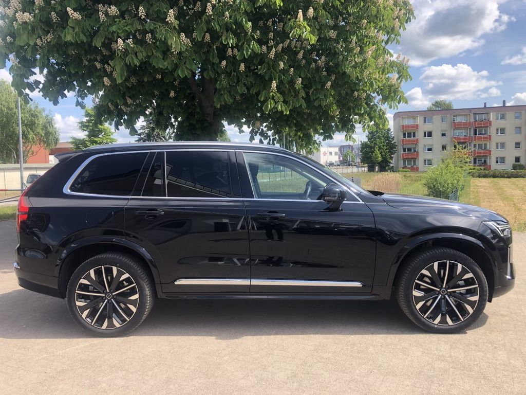 Volvo XC90 2025