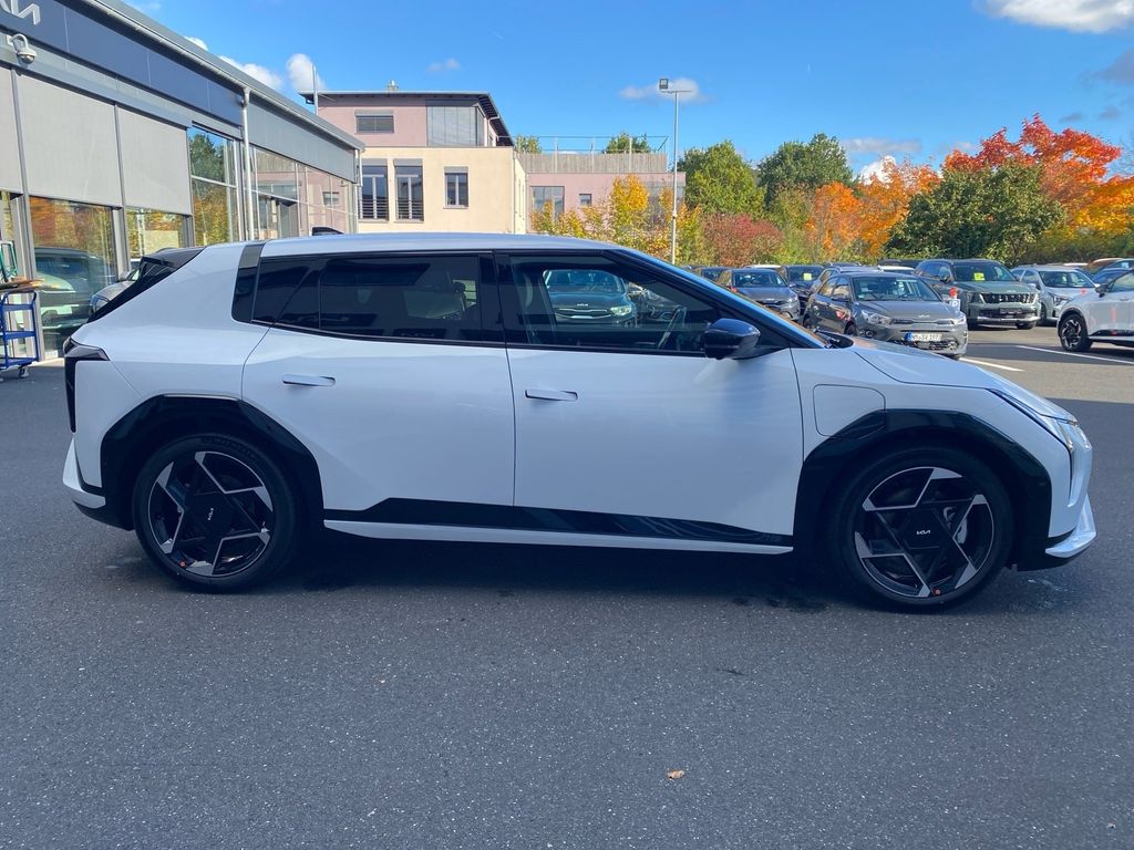 Kia EV4 2025