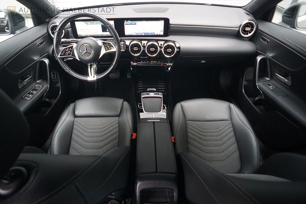Mercedes-Benz CLA 200 Shooting Brake 2023