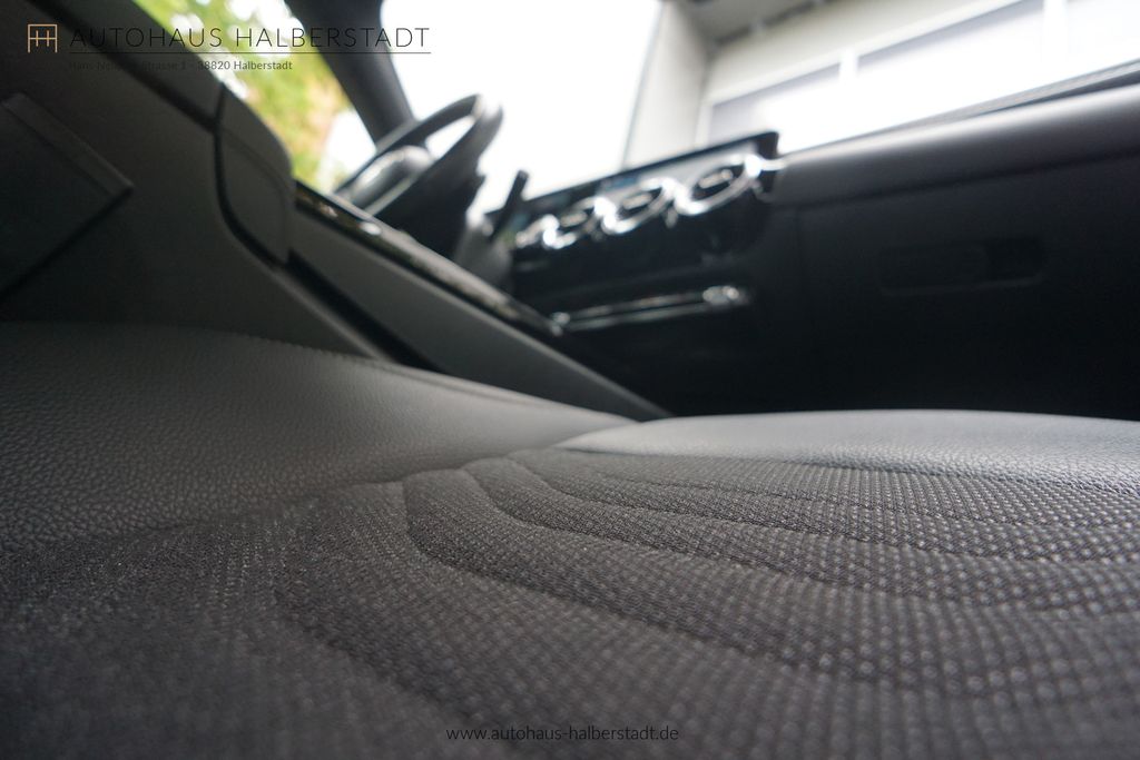 Mercedes-Benz CLA 200 Shooting Brake 2023