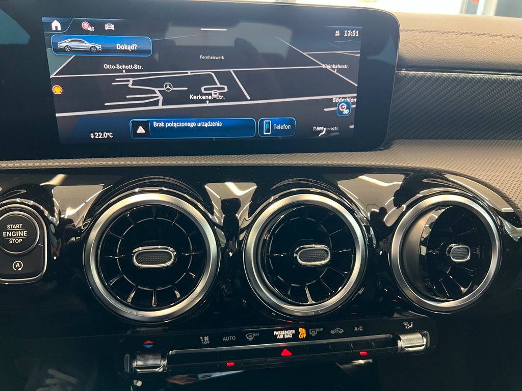 Mercedes-Benz CLA 200 2024