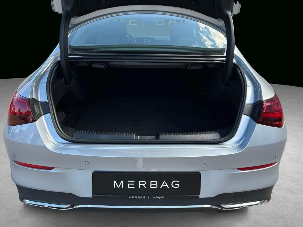 Mercedes-Benz CLA 180 2024