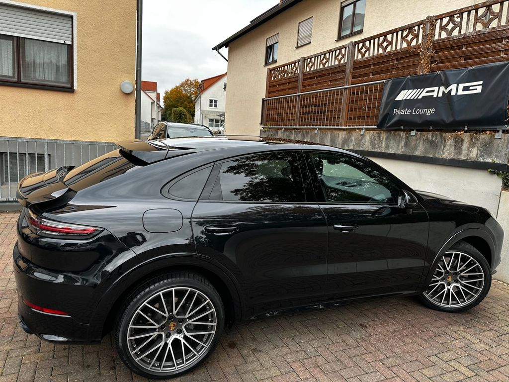 Porsche Cayenne 2021