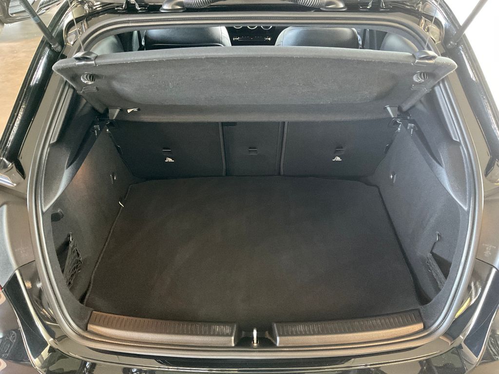 Mercedes-Benz A 200 2024