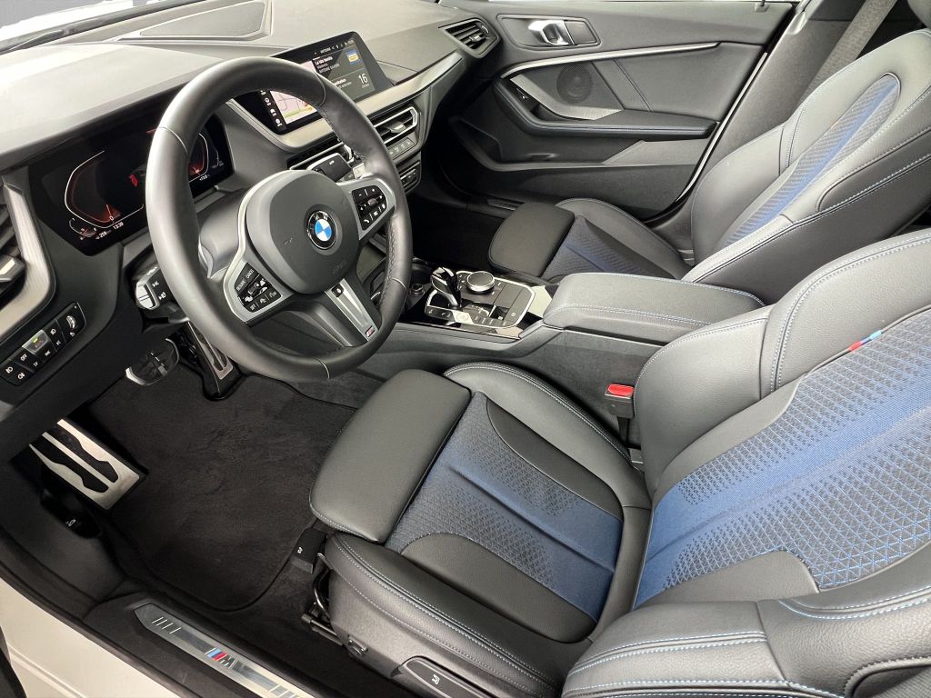 BMW 218 Gran Coupé 2024