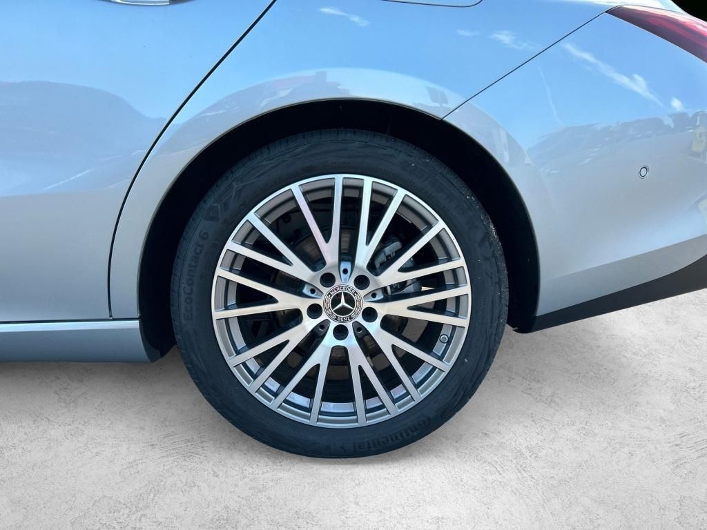 Mercedes-Benz CLA 180 2024