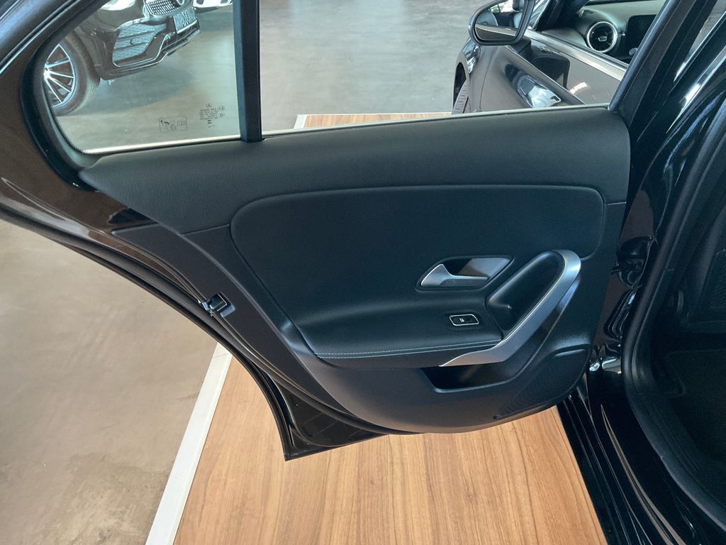 Mercedes-Benz A 200 2024