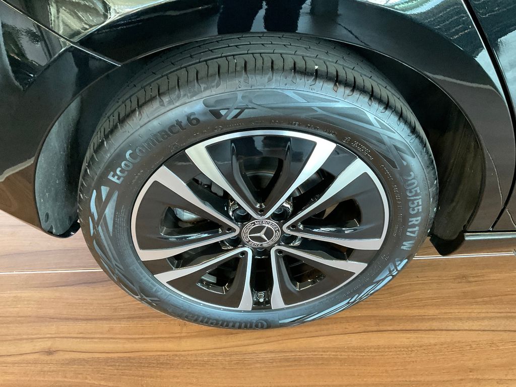 Mercedes-Benz A 200 2024