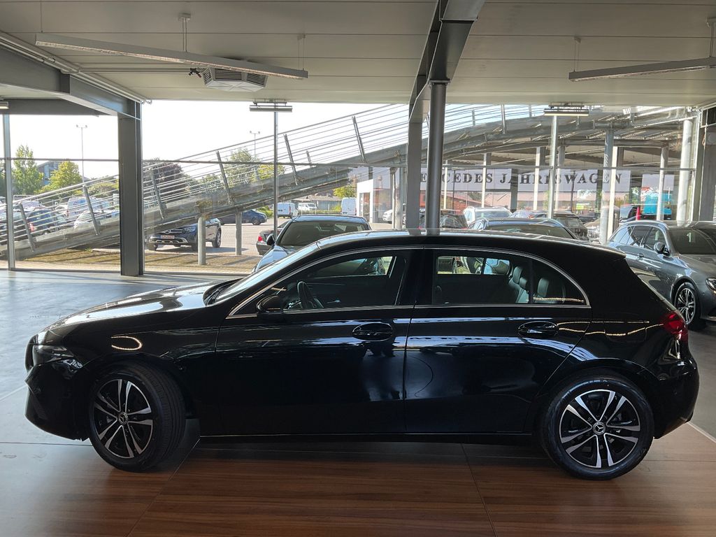 Mercedes-Benz A 200 2024