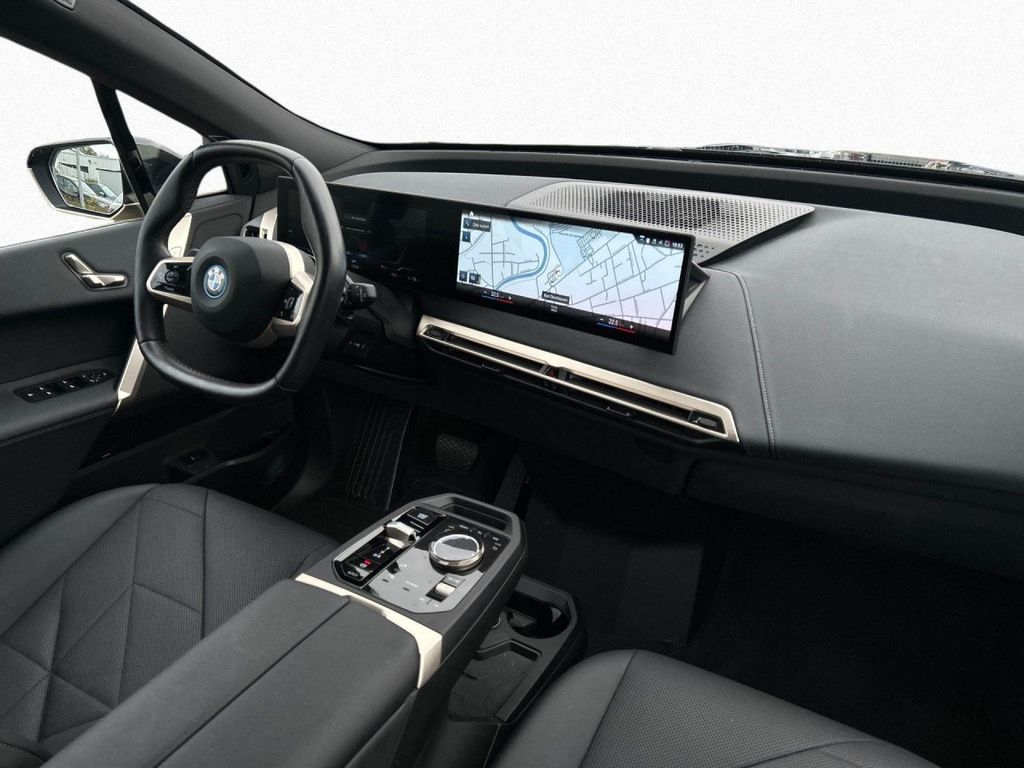 BMW iX 2022